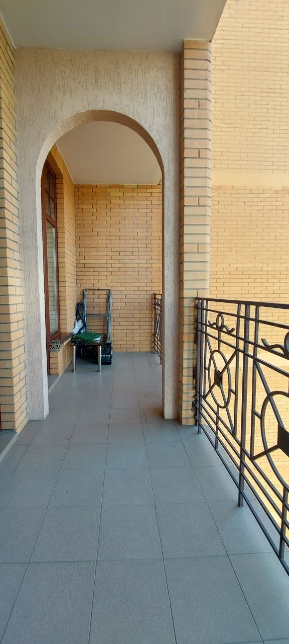 Оренда 1-кімнатної квартири 80 м², Генуэзская вул., 36