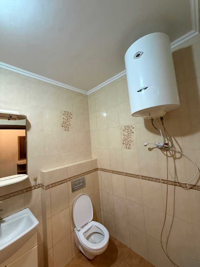Продаж 3-кімнатної квартири 74 м², Грушевського вул., 17Г