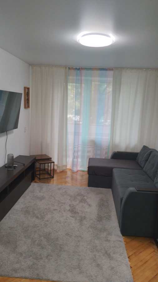 Оренда 3-кімнатної квартири 56 м², Чоколівський бул., 29