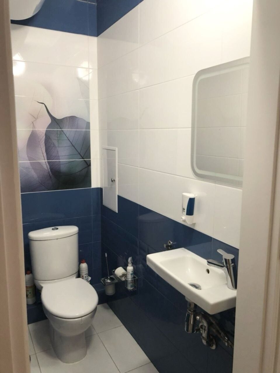 Продаж 2-кімнатної квартири 75 м², Генуэзская вул., 24Д К1