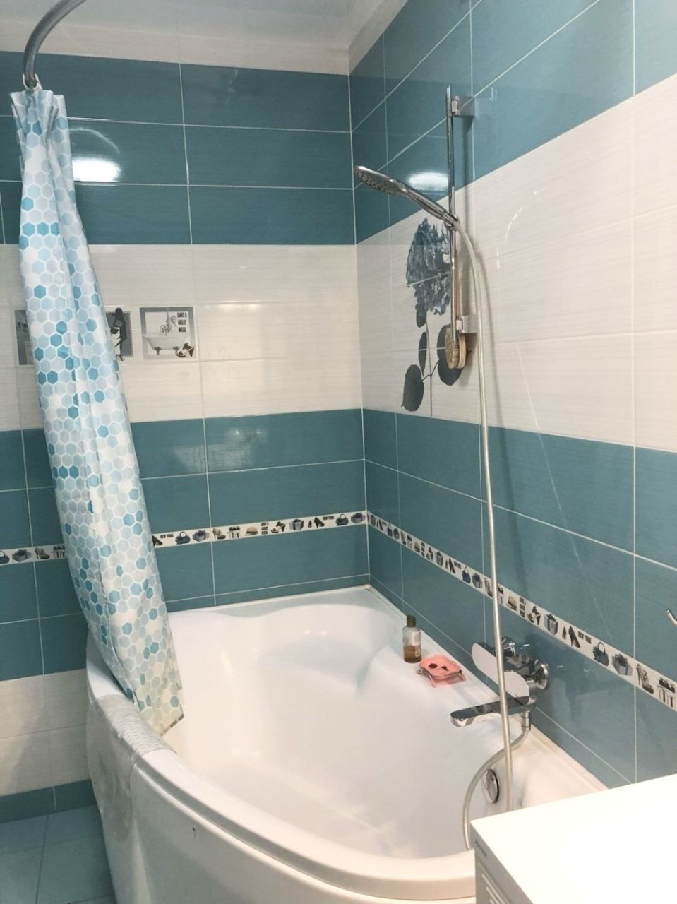Продаж 2-кімнатної квартири 75 м², Генуэзская вул., 24Д К1