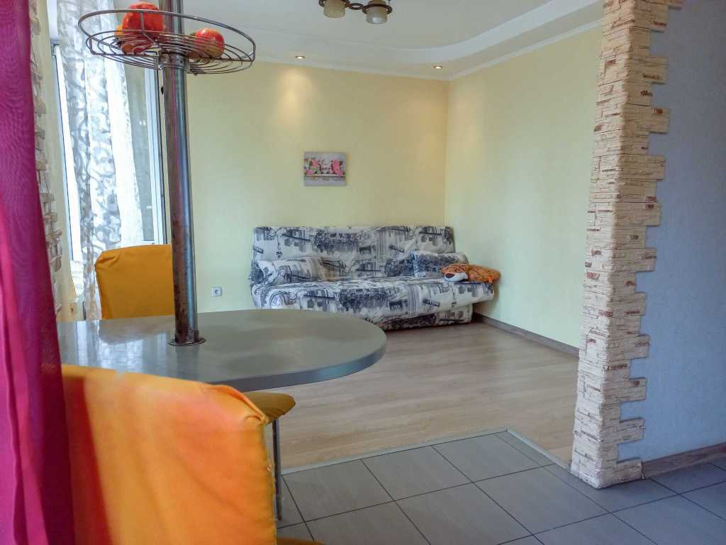 Продаж 2-кімнатної квартири 46 м², Зодчих вул., 16