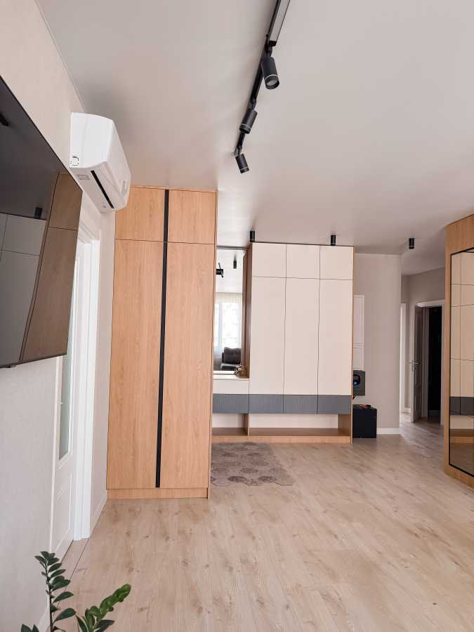 Продаж 3-кімнатної квартири 86 м²