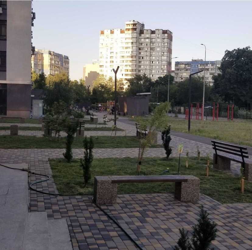 Оренда 1-кімнатної квартири 42 м², Миколи Гулака вул., 4