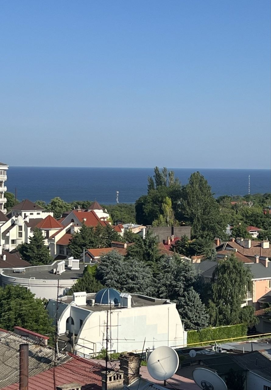 Продаж 3-кімнатної квартири 150 м², Французский бул., 9
