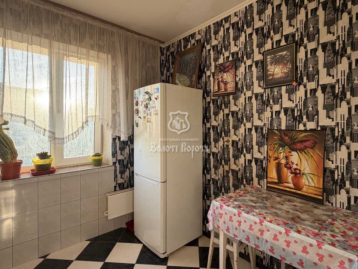 Продаж 2-кімнатної квартири 51 м², Володимира Маяковського просп., 25