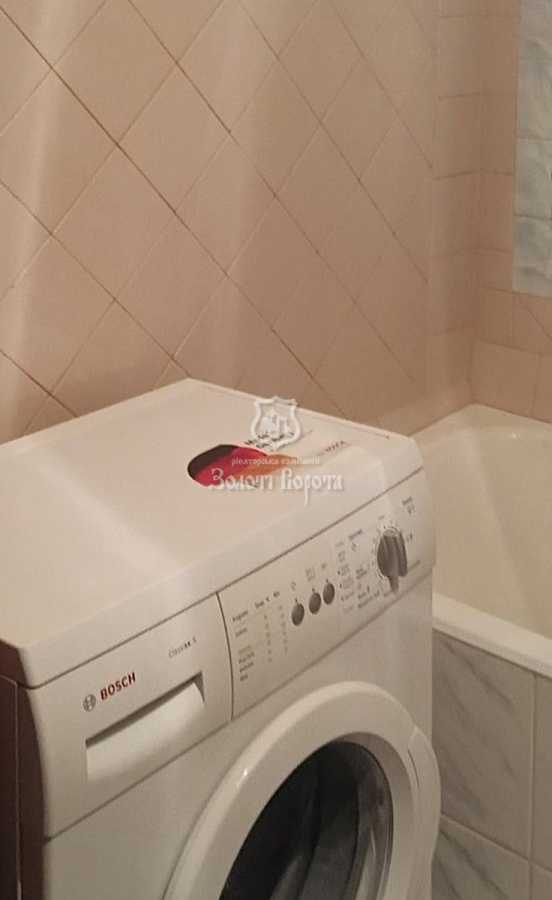 Продаж 2-кімнатної квартири 51 м², Володимира Маяковського просп., 25