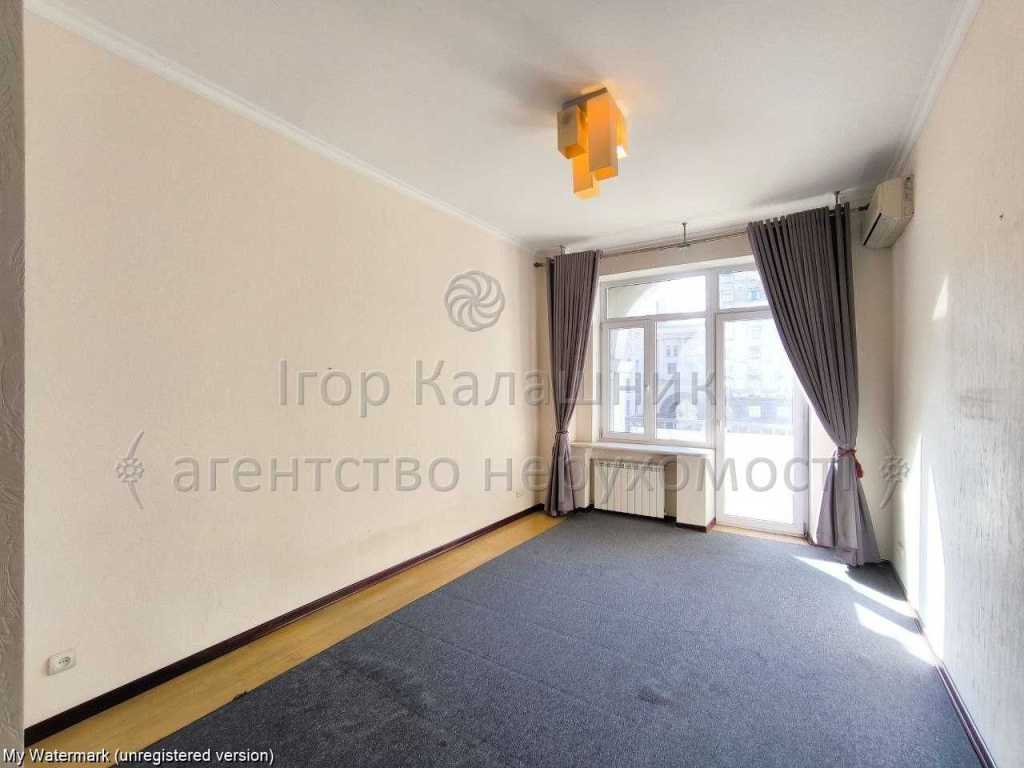Продаж 5-кімнатної квартири 163.3 м², Хрещатик вул., 21