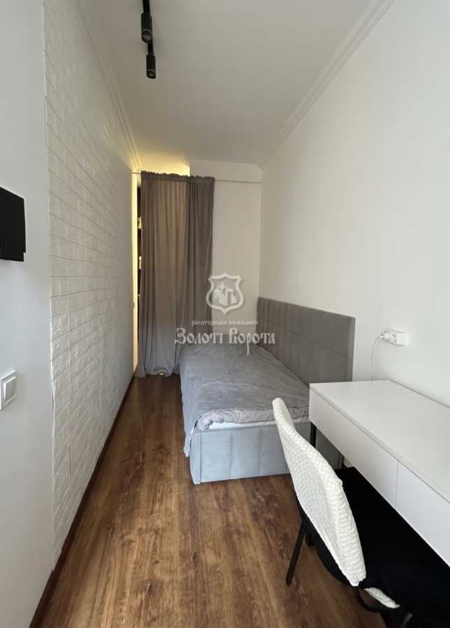 Продаж 3-кімнатної квартири 102.6 м², Олександра Мішуги вул., 2