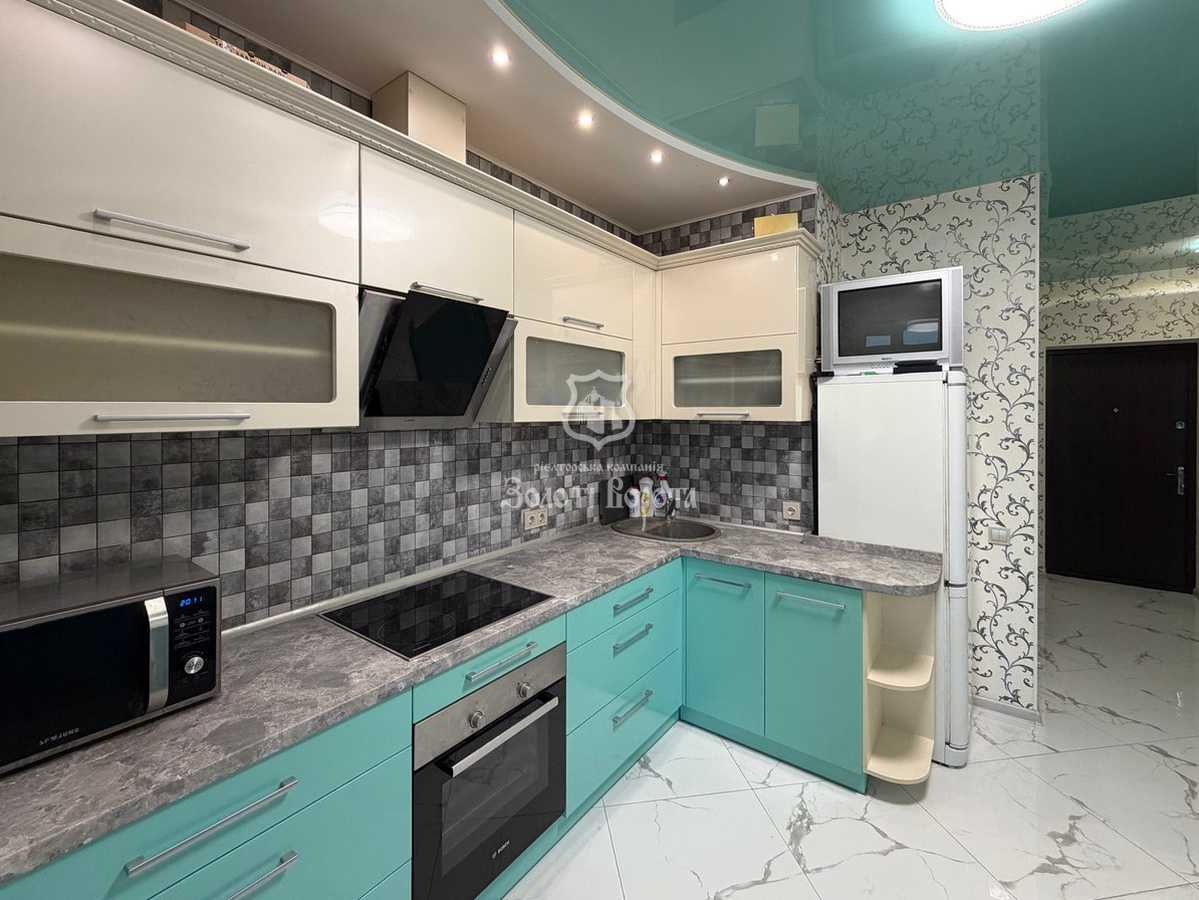 Продаж 1-кімнатної квартири 40.2 м², Берестейський, 71а