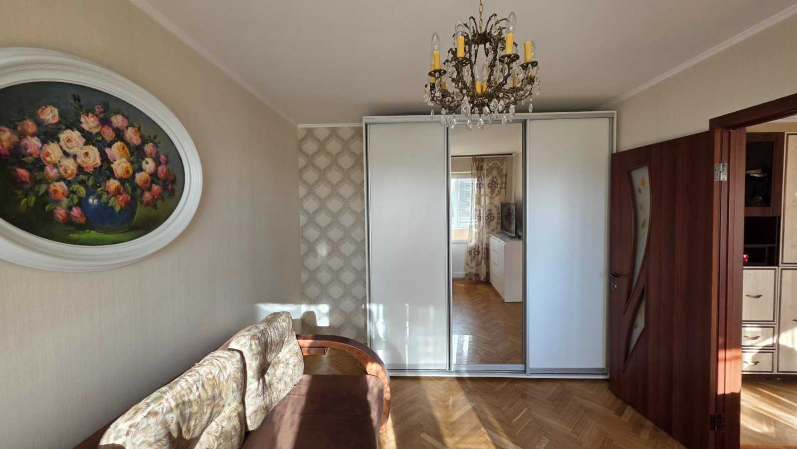 Продаж 3-кімнатної квартири 62 м², Леся Курбаса просп., 12Б