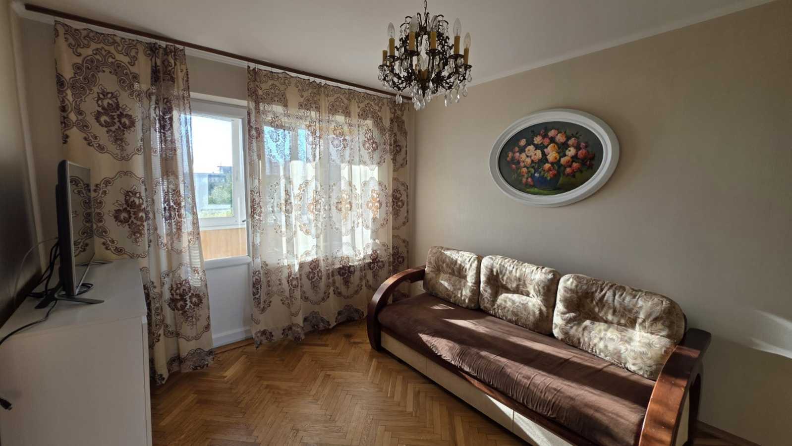 Продаж 3-кімнатної квартири 62 м², Леся Курбаса просп., 12Б