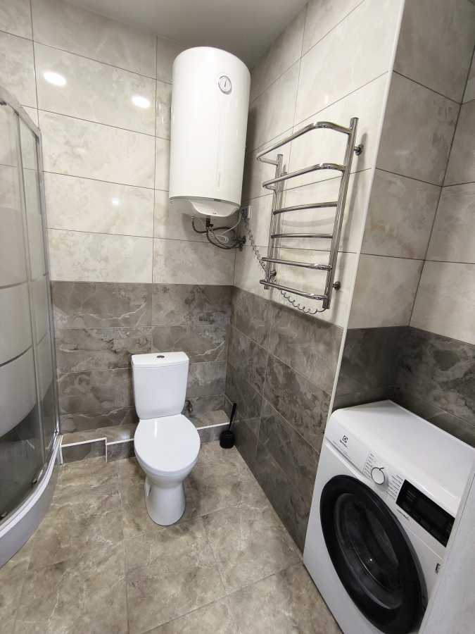 Аренда 1-комнатной квартиры 40 м², Ревуцкого ул., 40В
