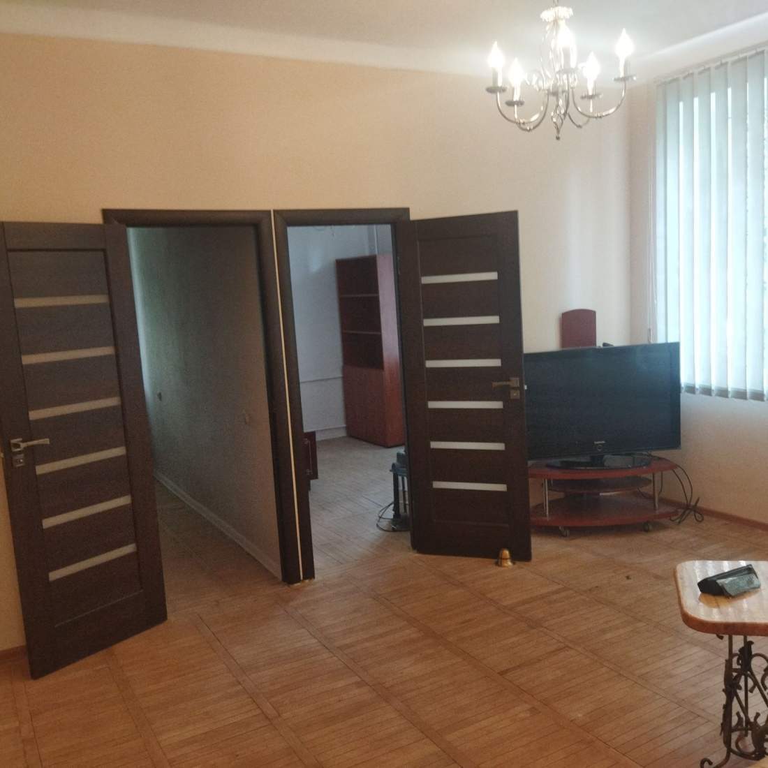 Оренда 3-кімнатної квартири 52 м², Воскресенська вул., 6А