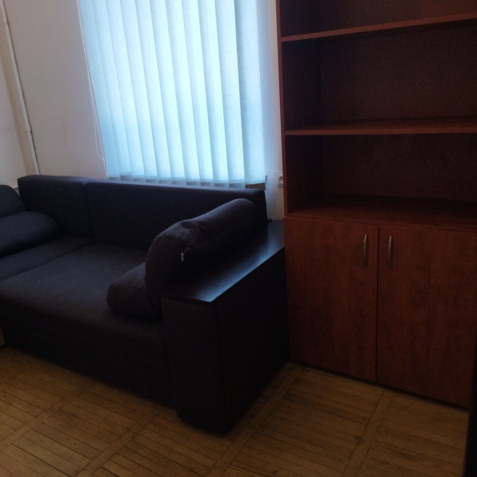 Оренда 3-кімнатної квартири 52 м², Воскресенська вул., 6А