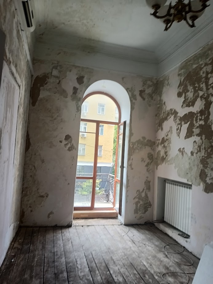 Продаж 3-кімнатної квартири 90 м², Заньковецької вул., 7