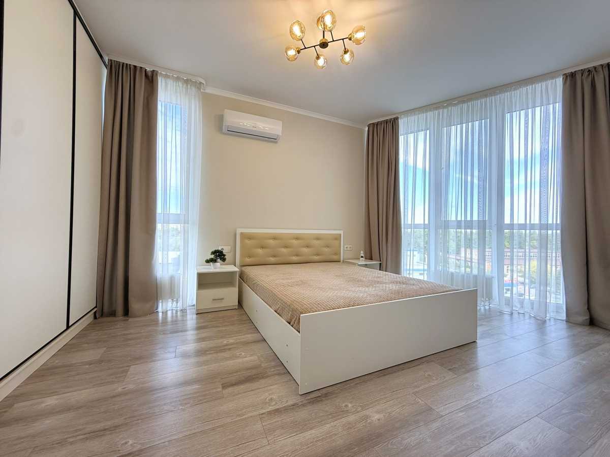 Продаж 2-кімнатної квартири 60.9 м², Панорамна, 2