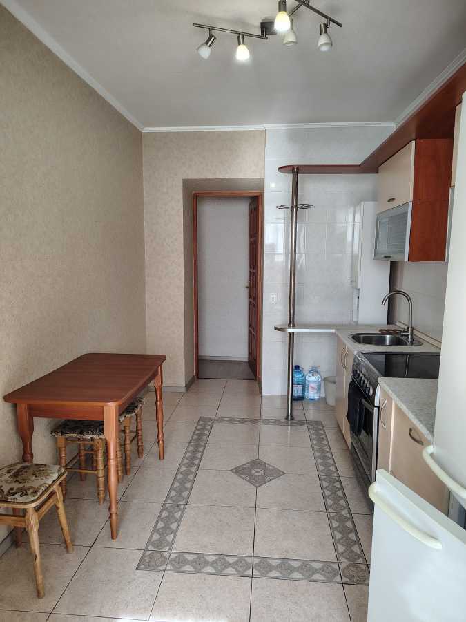 Аренда 1-комнатной квартиры 48 м², Старонаводницкая ул., 8А