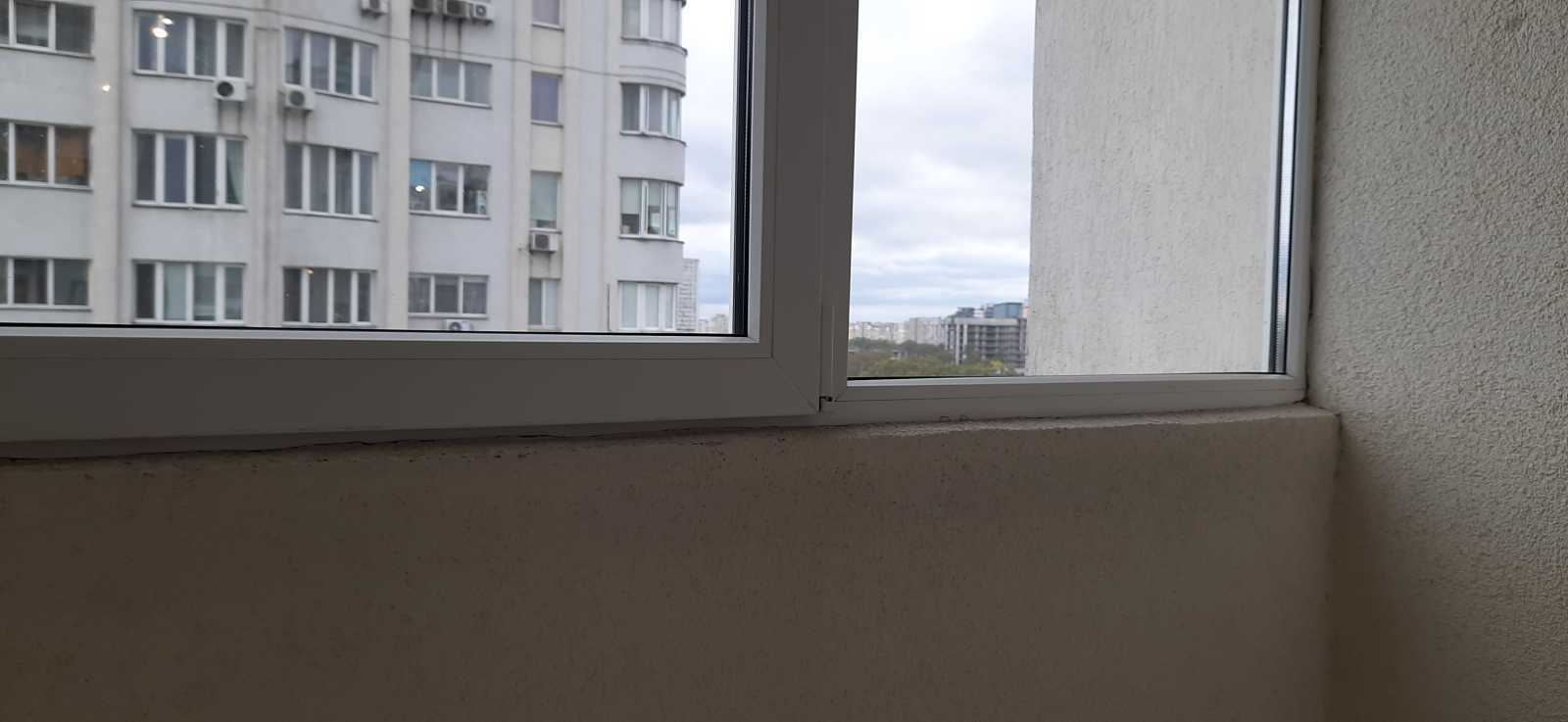 Продаж 2-кімнатної квартири 82 м², Верховинна вул., 35