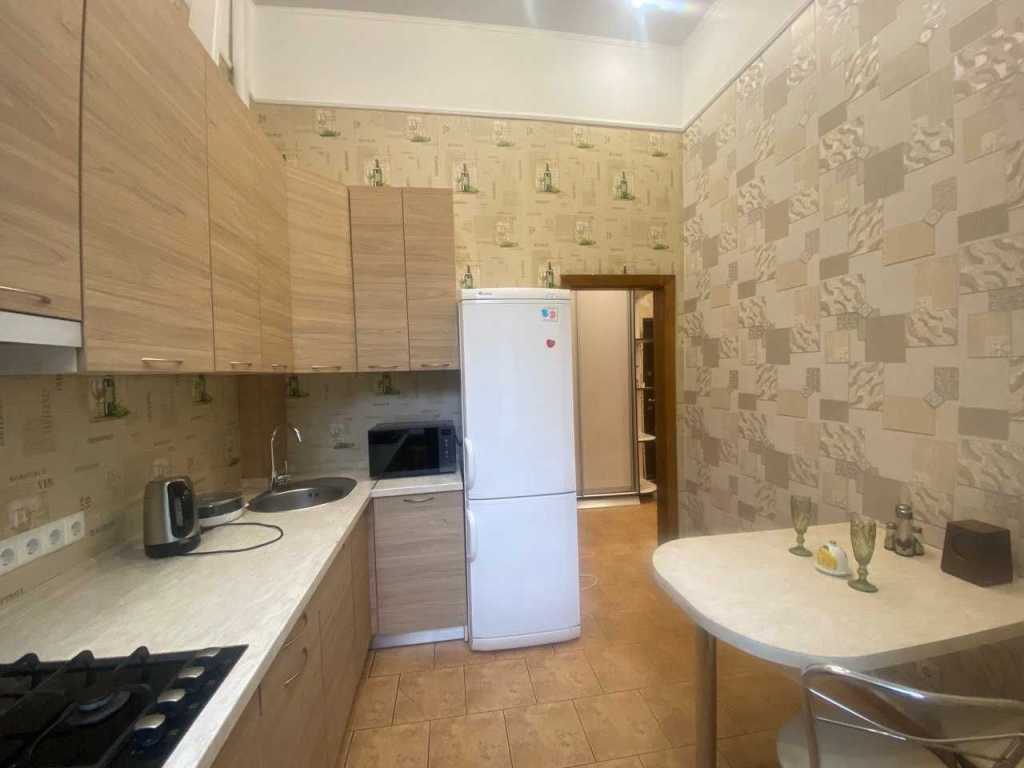 Аренда 1-комнатной квартиры 38 м², Бассейная ул., 12