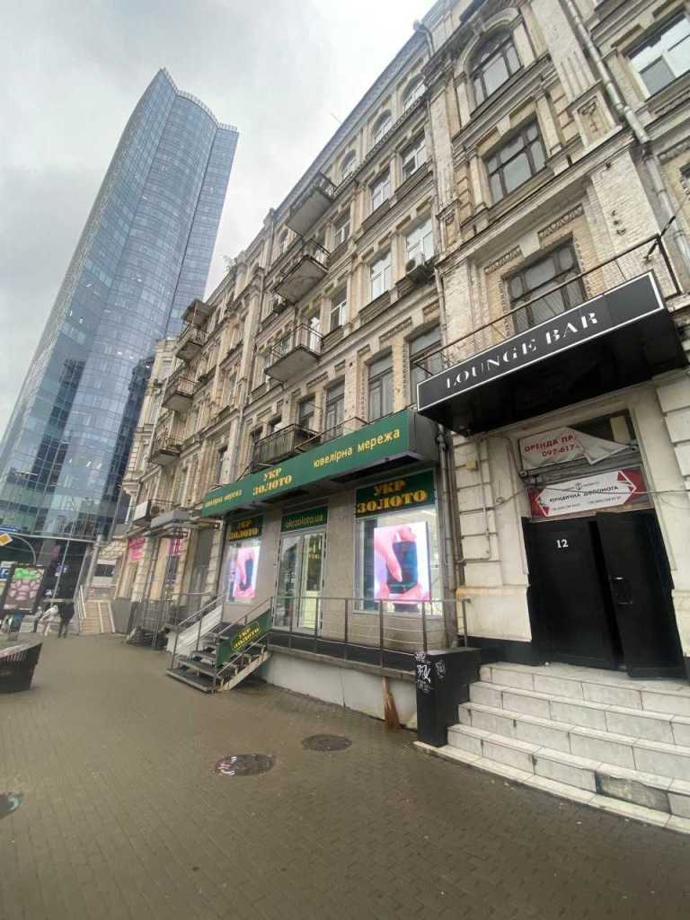 Аренда 1-комнатной квартиры 38 м², Бассейная ул., 12