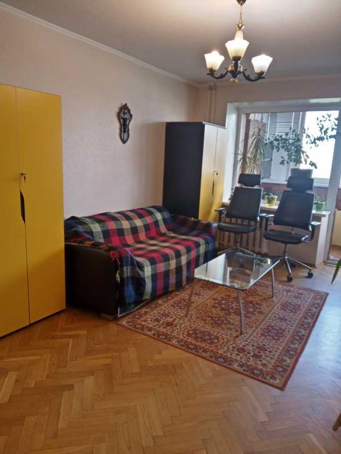 Продаж 1-кімнатної квартири 40.5 м², Флоренції вул., 9