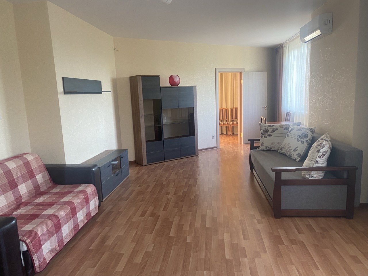 Аренда 2-комнатной квартиры 75 м², Деловая ул., 2Б