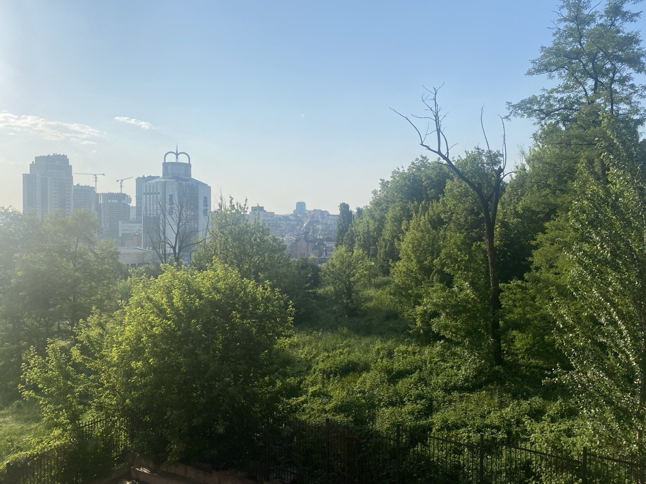 Аренда 2-комнатной квартиры 75 м², Деловая ул., 2Б