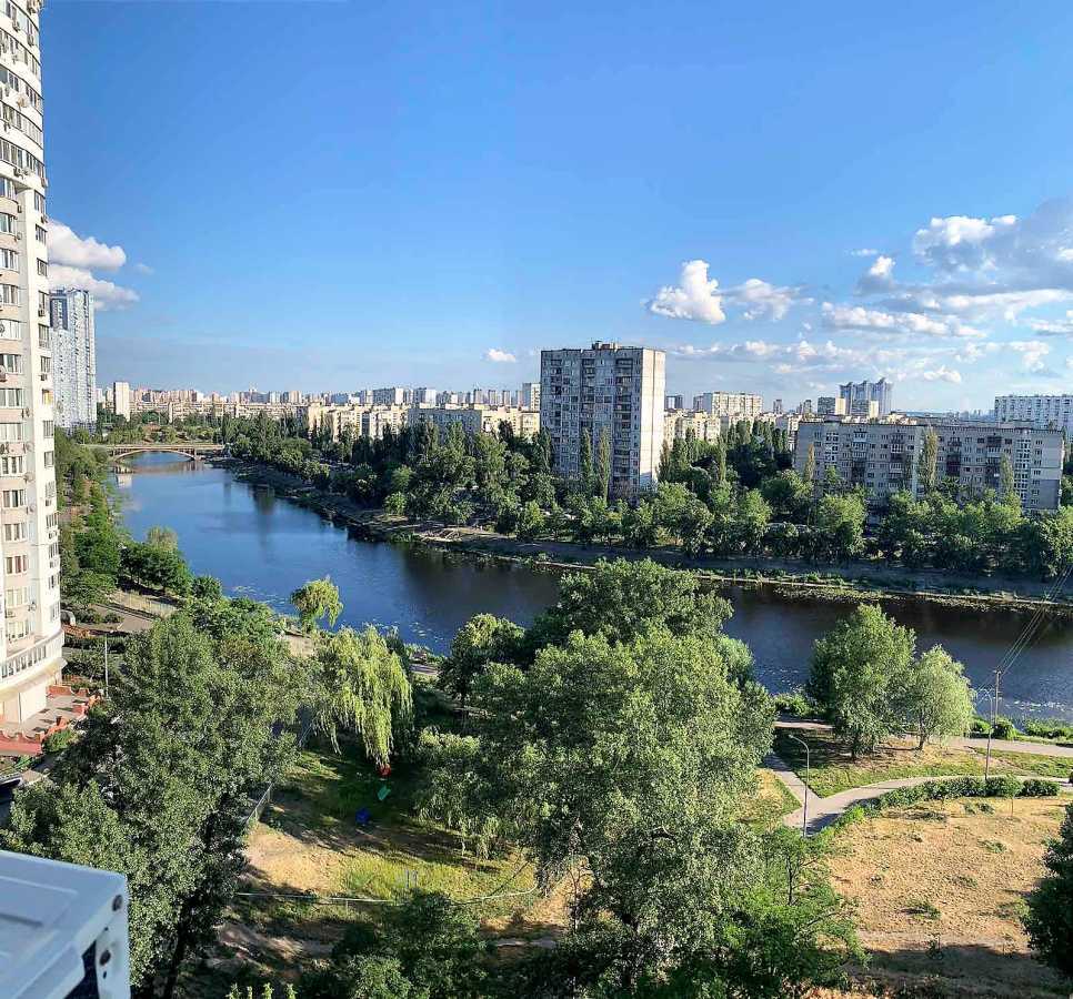Продаж 1-кімнатної квартири 52 м², Ованеса Туманяна вул., 15А