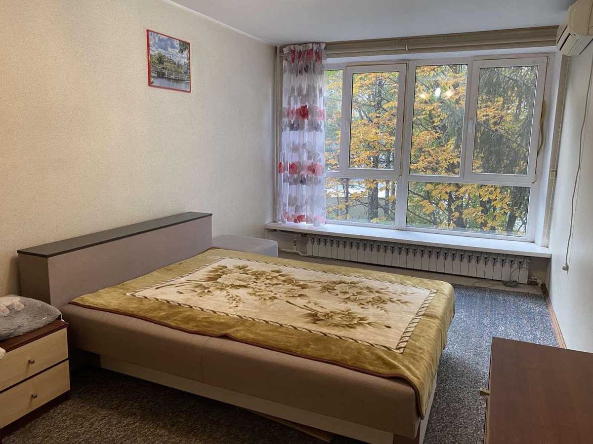Продаж 1-кімнатної квартири 33 м², Солом'янська вул., 23