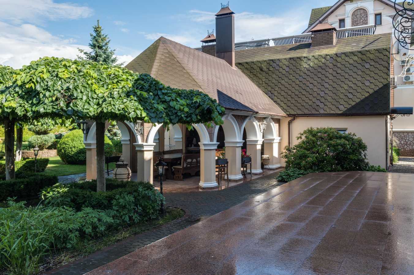 Продажа дома 1500 м², Заводська, 8