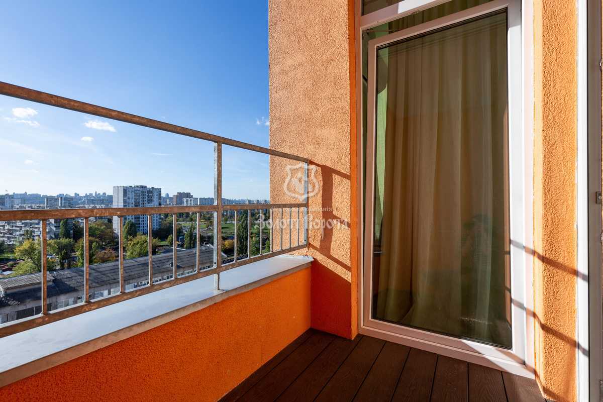 Продаж 1-кімнатної квартири 30.6 м², Соборності просп., 17 К2