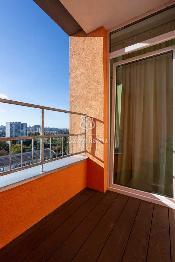Продаж 1-кімнатної квартири 30.6 м², Соборності просп., 17 К2