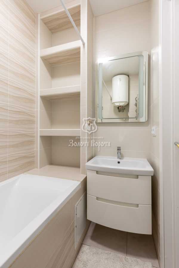 Продаж 1-кімнатної квартири 30.6 м², Соборності просп., 17 К2