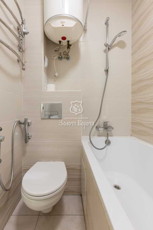 Продаж 1-кімнатної квартири 30.6 м², Соборності просп., 17 К2