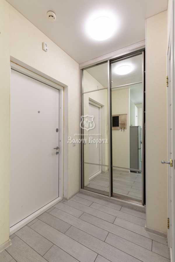 Продаж 1-кімнатної квартири 30.6 м², Соборності просп., 17 К2