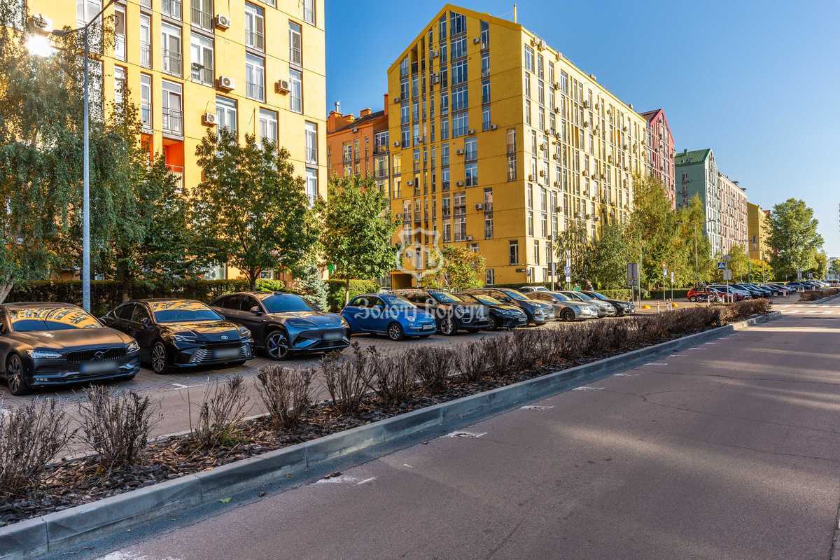 Продаж 1-кімнатної квартири 30.6 м², Соборності просп., 17 К2