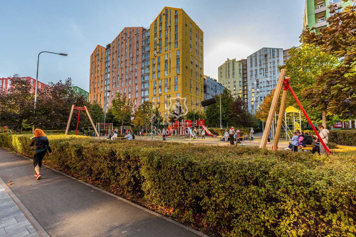 Продаж 1-кімнатної квартири 30.6 м², Соборності просп., 17 К2