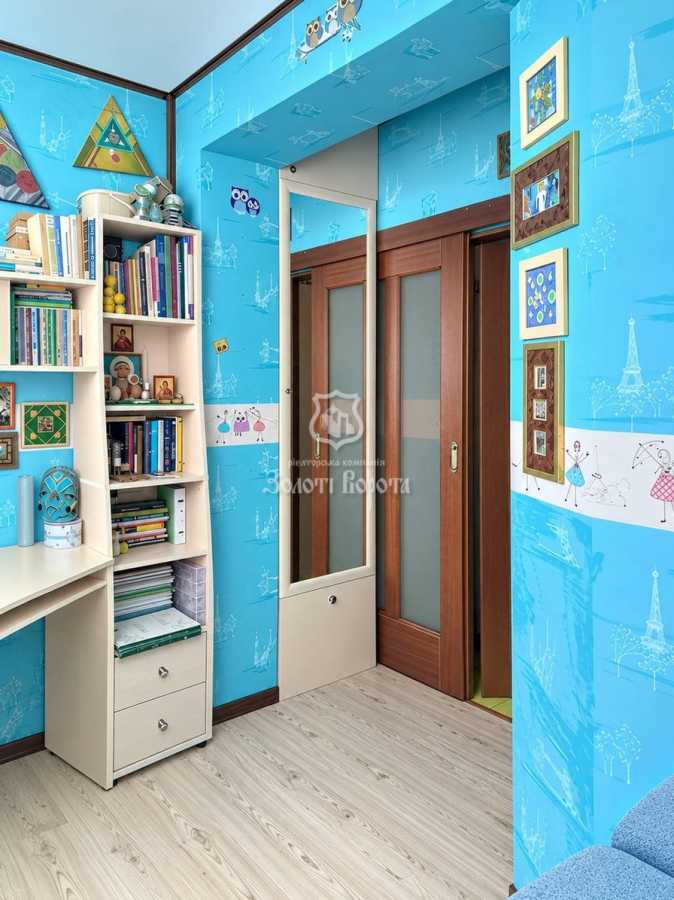 Продаж 1-кімнатної квартири 39.9 м², Новаторів вул., 22Б