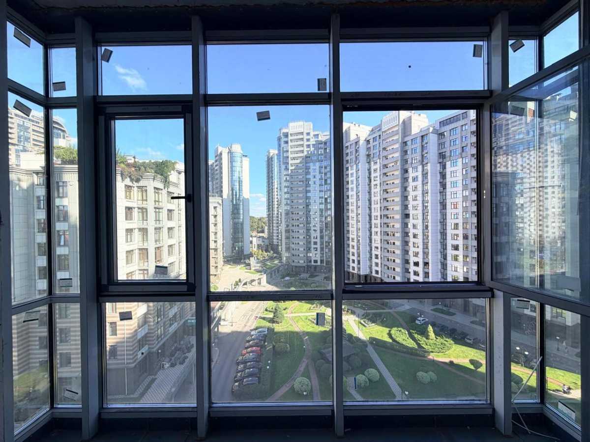 Продаж 2-кімнатної квартири 90 м², Андрія Кизила вул., Верхогляда, 22Б