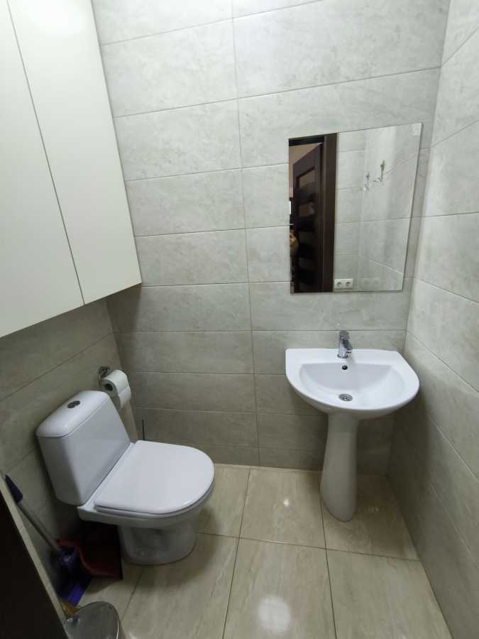 Оренда 2-кімнатної квартири 72 м², Метрологічна вул., 15А