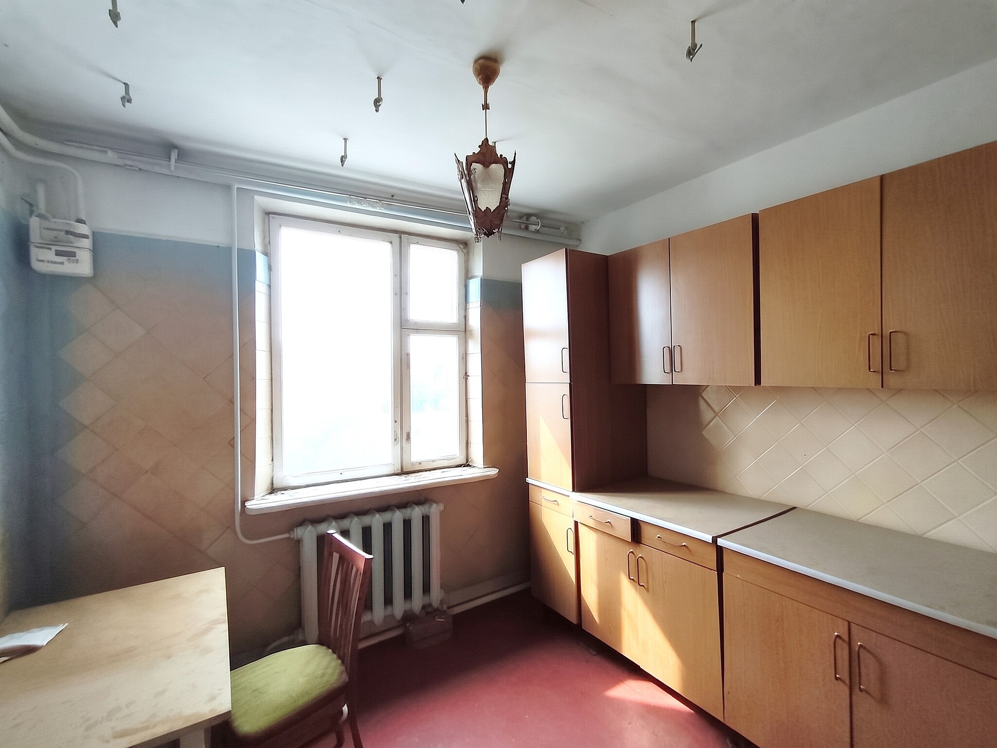 Продажа 4-комнатной квартиры 87.5 м²