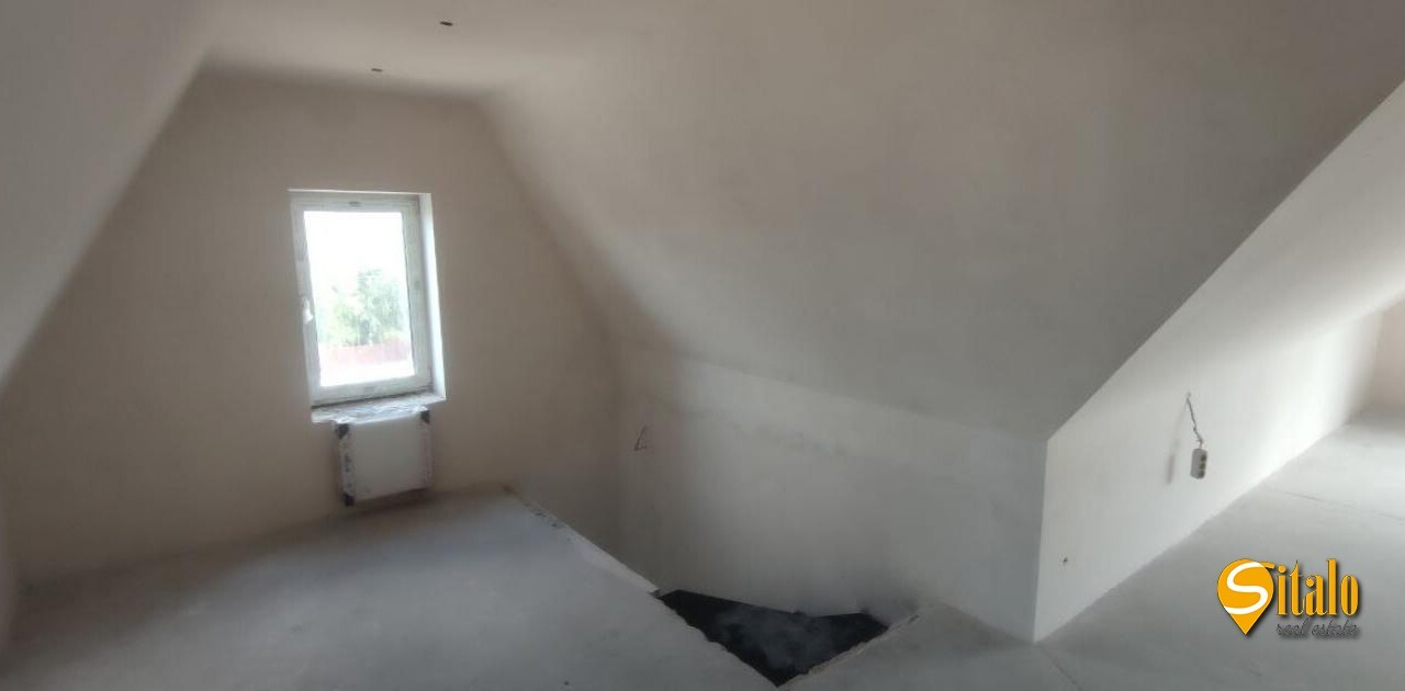 Продаж будинку 350 м²