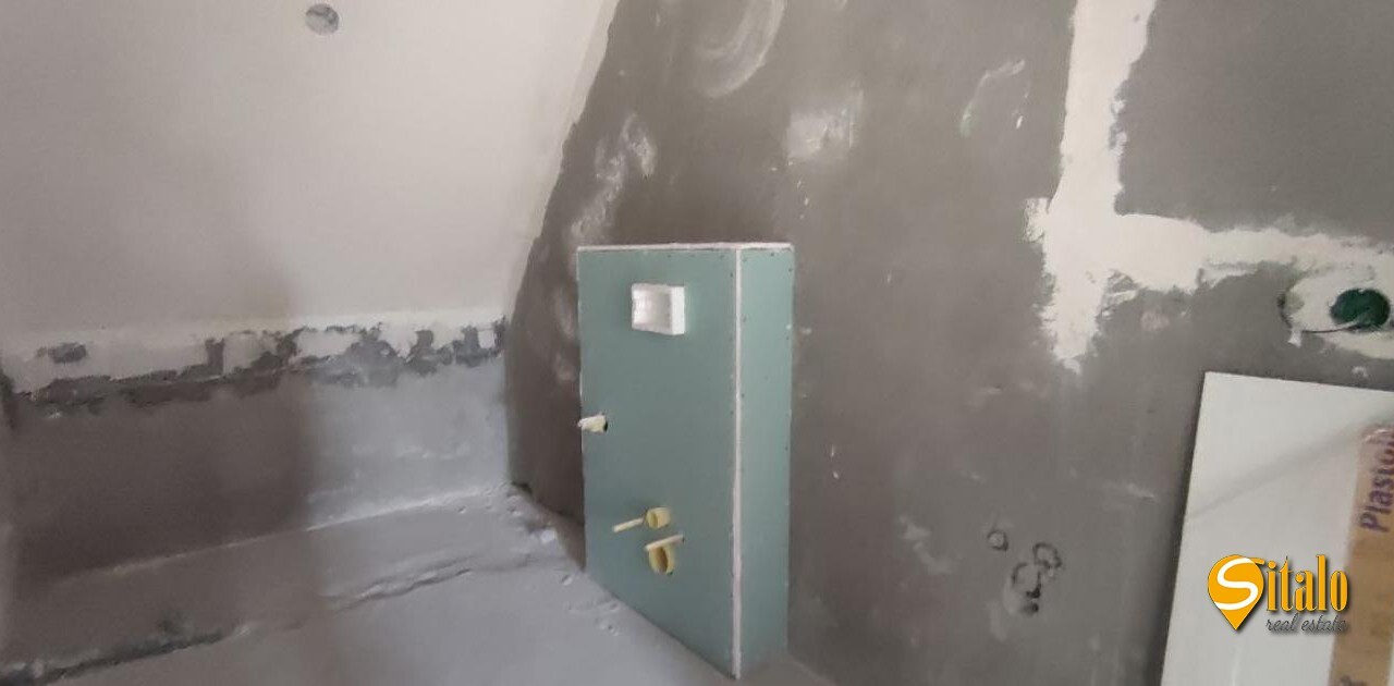 Продаж будинку 350 м²