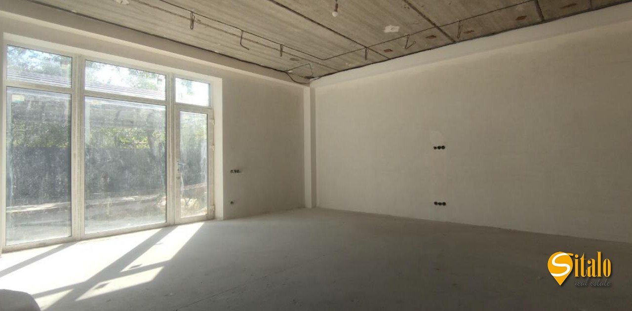 Продаж будинку 350 м²