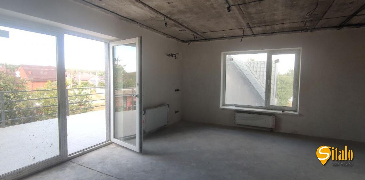 Продаж будинку 350 м²