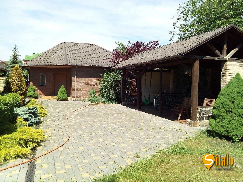 Аренда дома 282 м², 182-я Садовая ул.