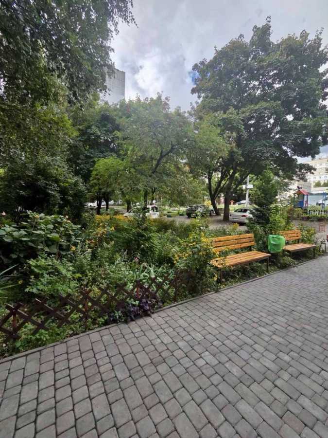 Продажа 1-комнатной квартиры 39 м², Братьев Бестужевых ул., Горобців