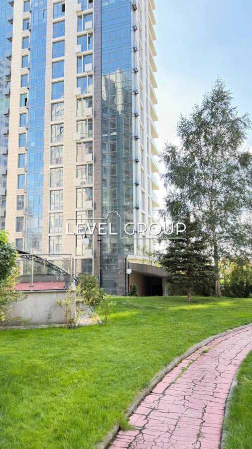 Продажа 3-комнатной квартиры 133 м², Андрия Кизила ул., Верхогляда, 22
