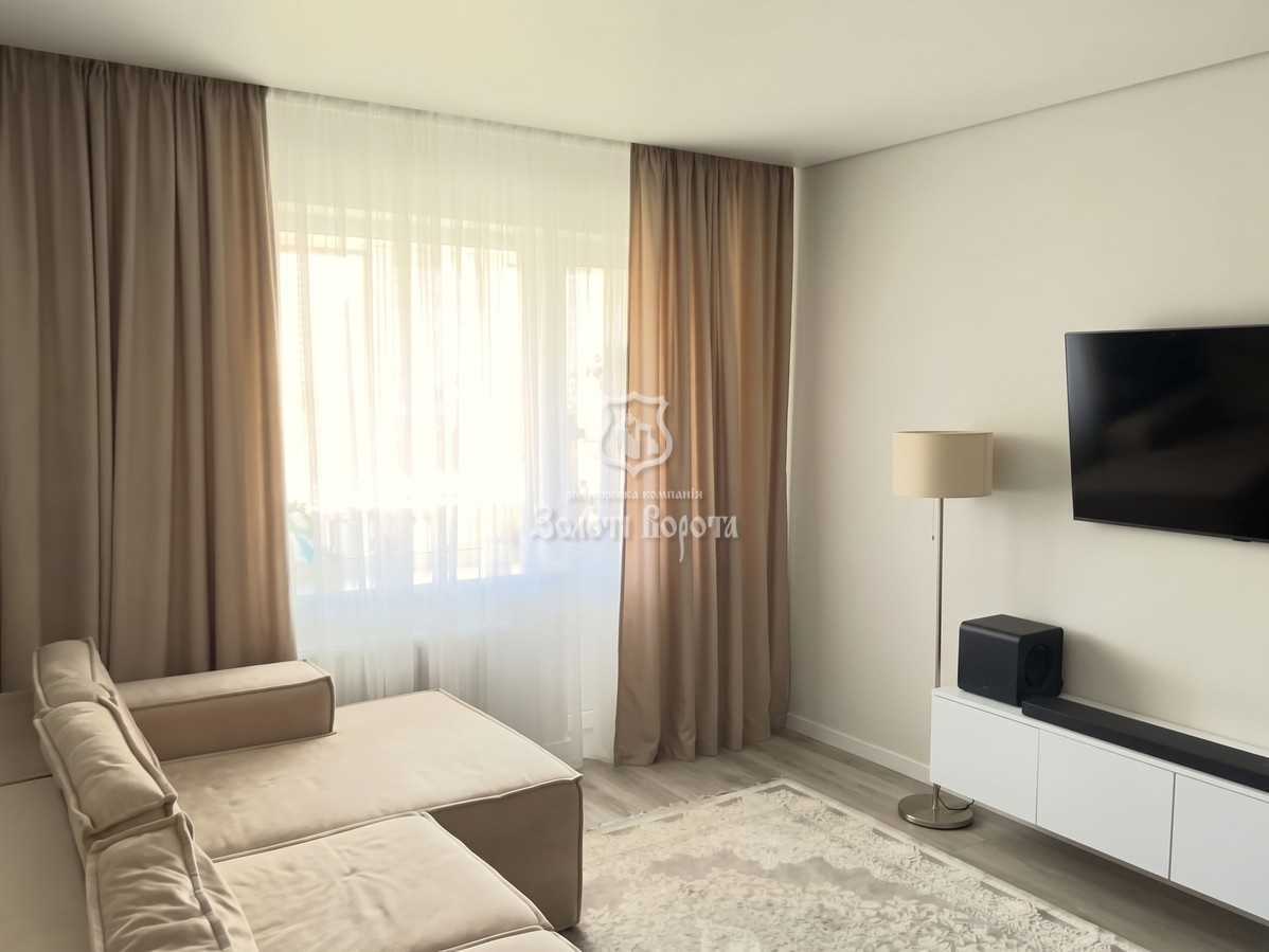 Продажа 2-комнатной квартиры 53 м², Здолбуновская ул., 3